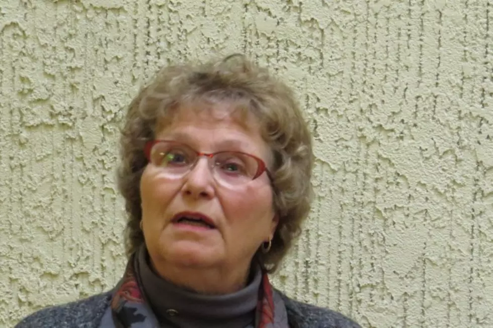 Councilwoman Robin Mundell Says She Will Resign; Cites Husband’s Health