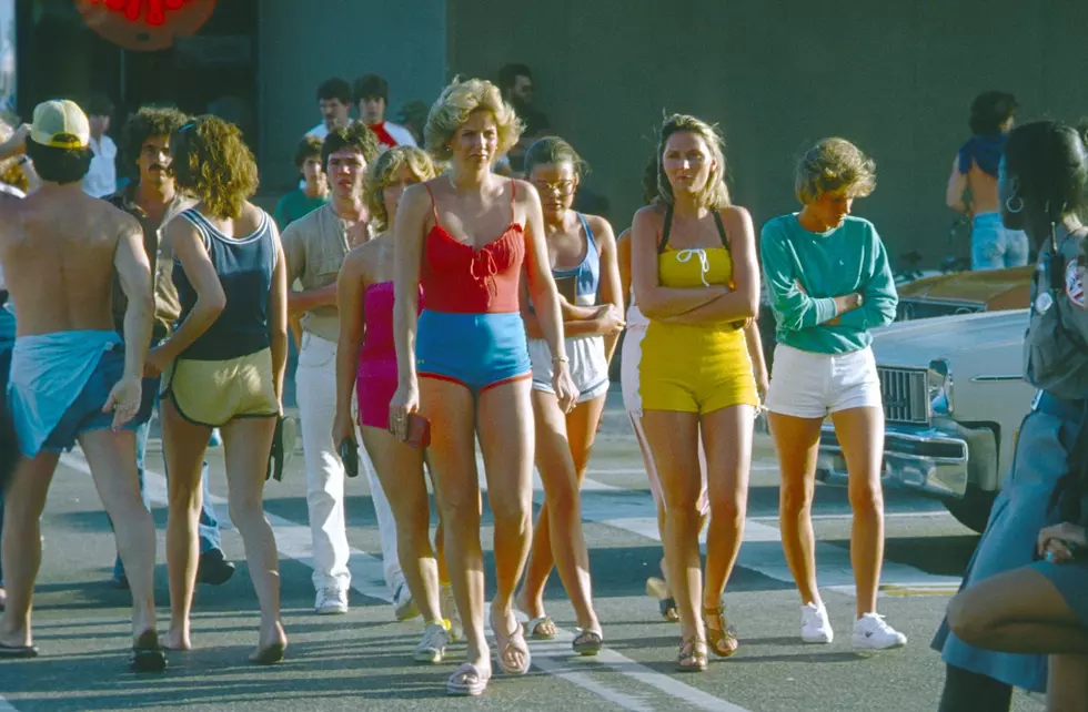 Everyday Life in the 1980s Is Captured Perfectly in These Photos
