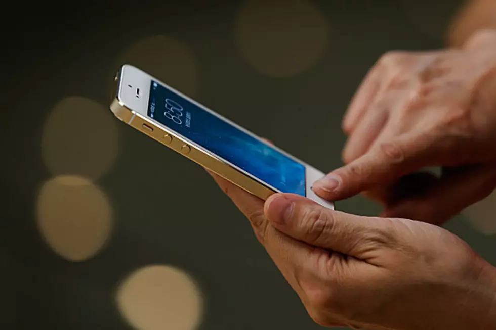 Learn the Fascinating Science Behind the Voice of Siri